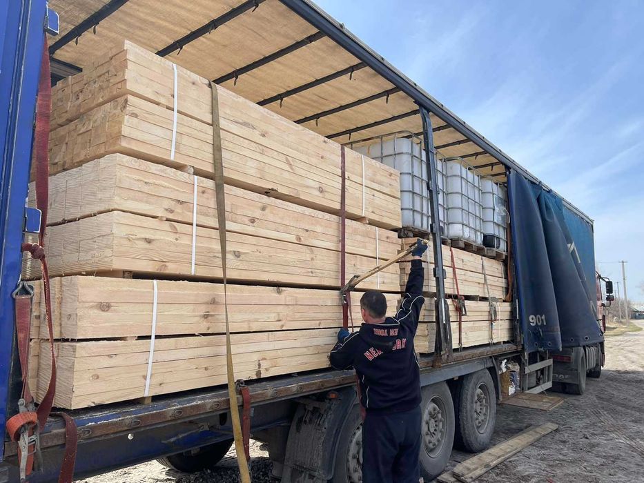 Обрезной брус (доска) 100*50*3м . Производитель пиломатериалов