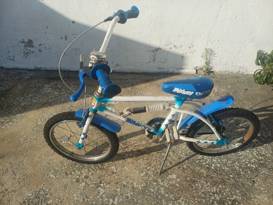 Vendo bicicleta bmx criança