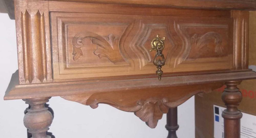 Mobília de quarto antiga