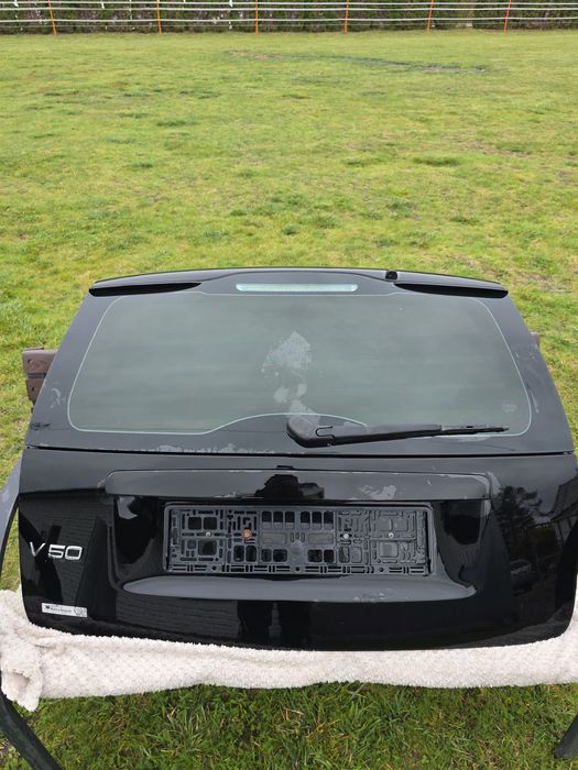 Klapa bagażnika volvo v50