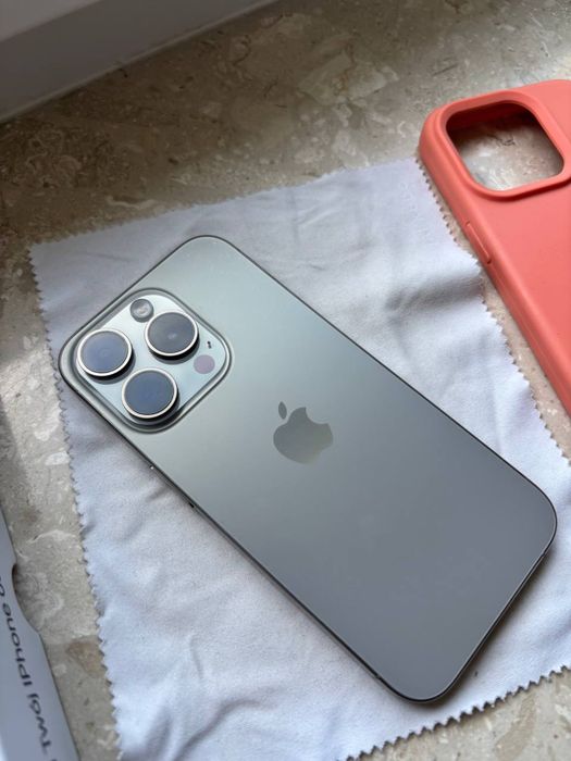 iPhone 15 Pro - ORYGINAL