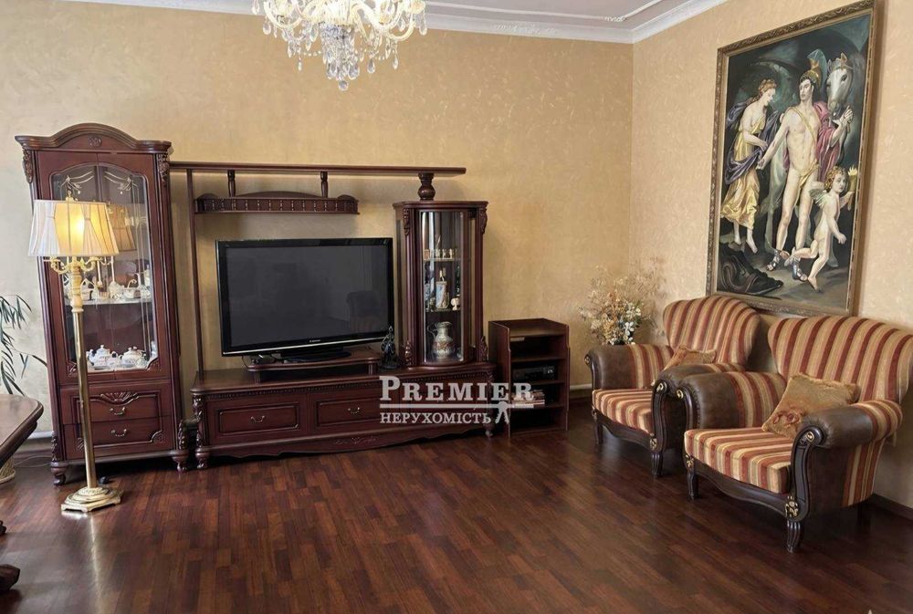 Продам будинок в Доброславі.