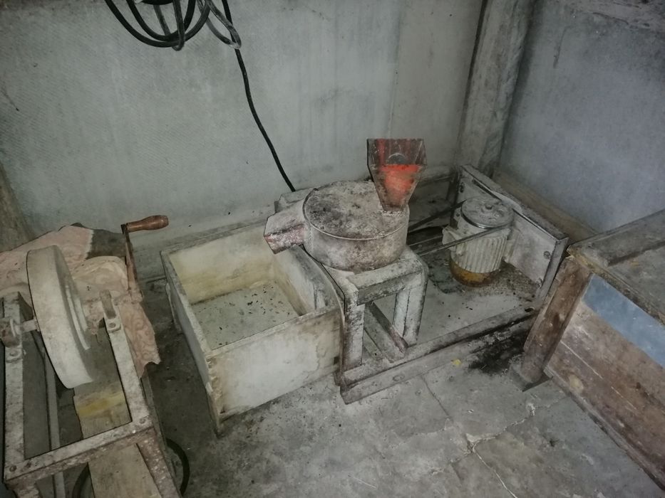 Зернодробилка, млин, мельница