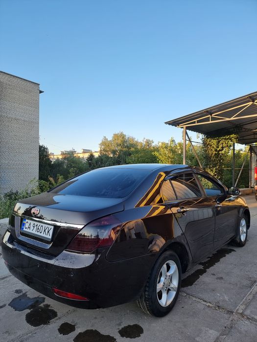 Продаю Geely Emgrand 7
