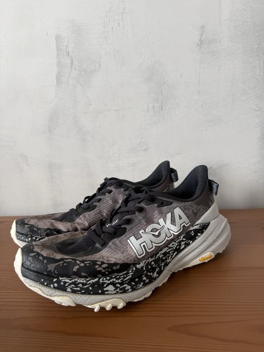 Hoka Speedgoat 6