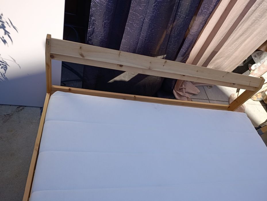 Cama casal IKEA, colhao