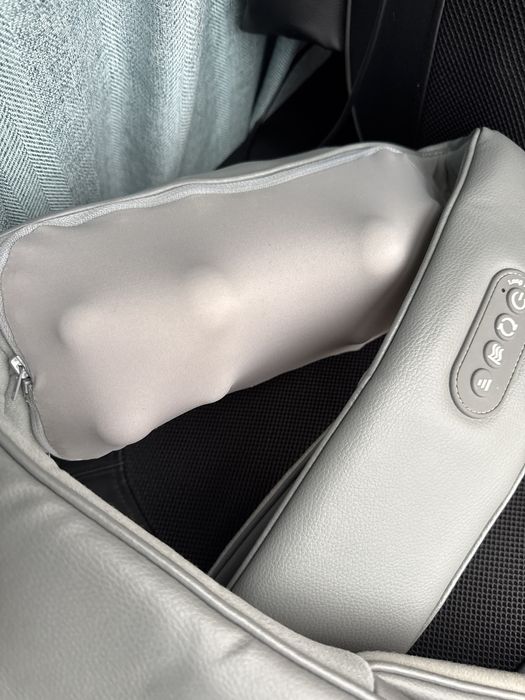 Масажер Naipo oCuddle Plus