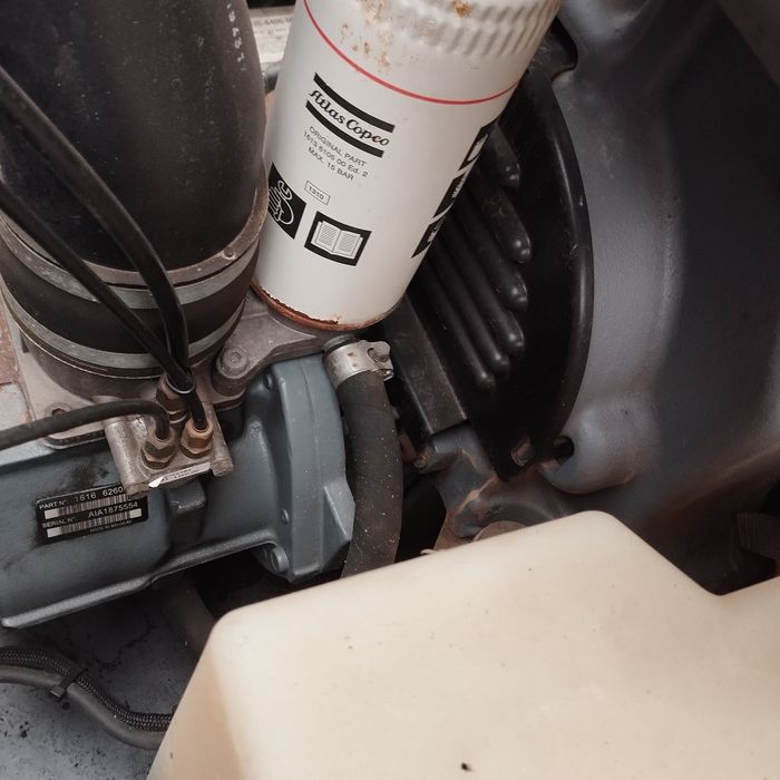 Kompresor spalinowy śrubowy atlas copco xas47 2014