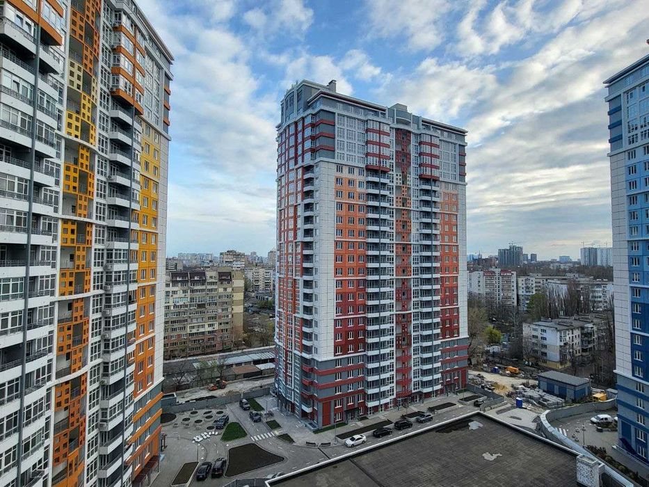 Під е-Оселю! Без коміссії! ЖК Чотири сезони! Пр. Шевченко!