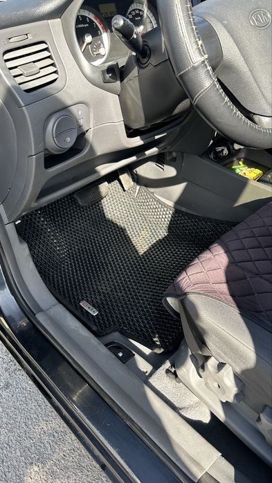 Kia Rio 2006 рік 1.4 , автомат, кондиціонер