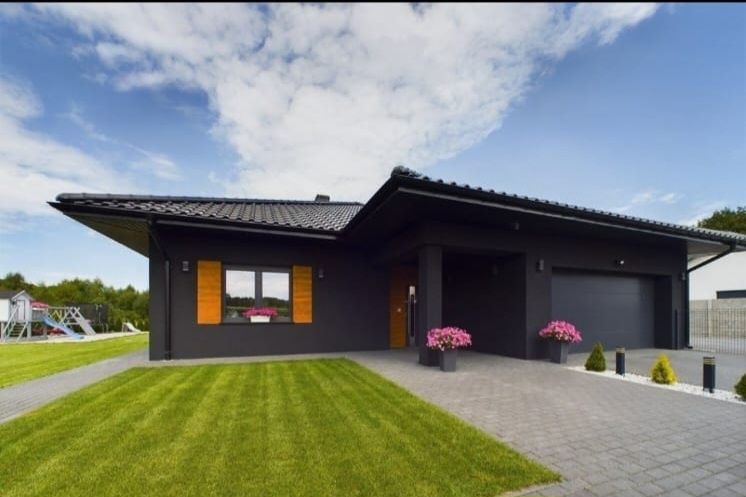 Piękny Dom w spokojnej okolicy !Cena do Negocjacji!Bez pośredników!!