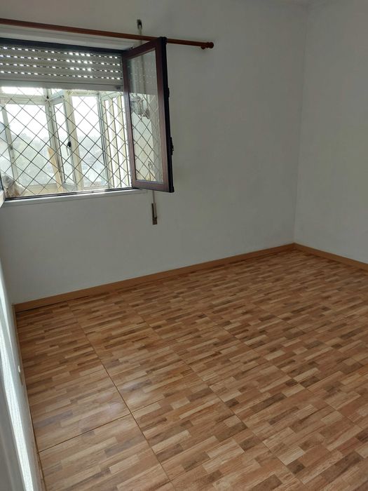 Moradia Bifamiliar com garagem em Rio Tinto Soutelo