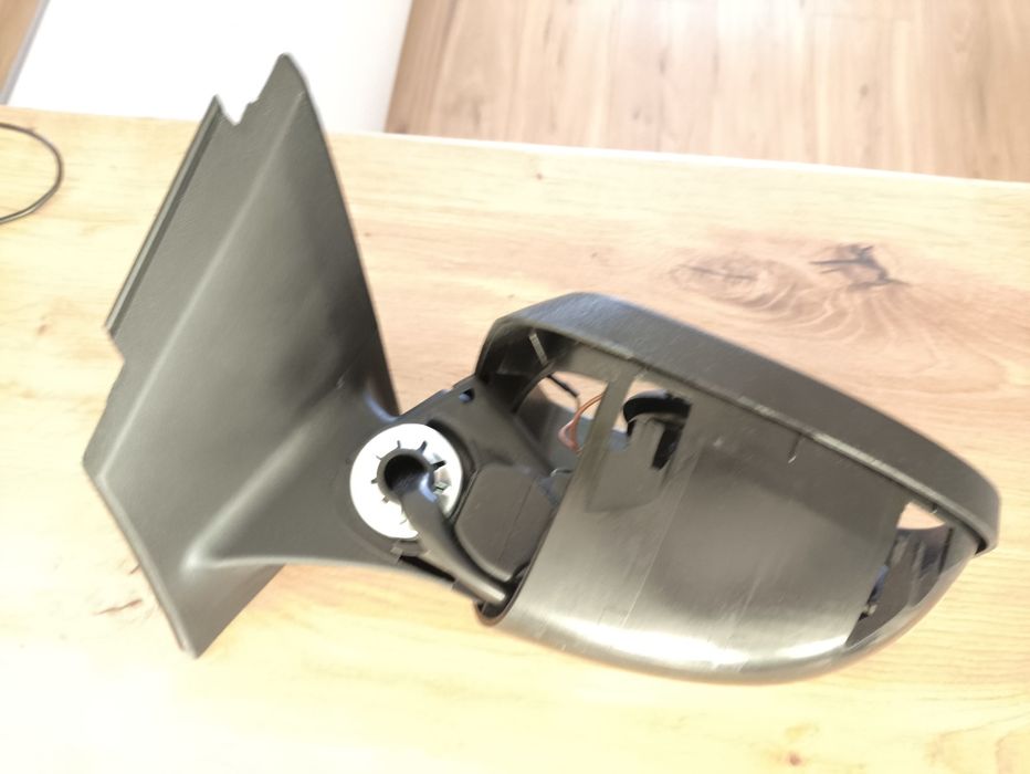 Lusterko boczne lewe Ford Focus mk3