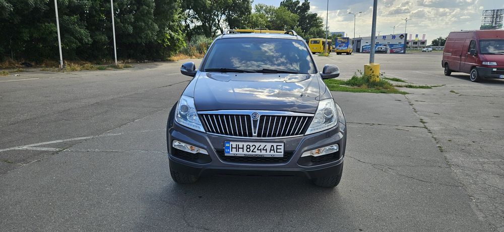 Продам повноцінний джип