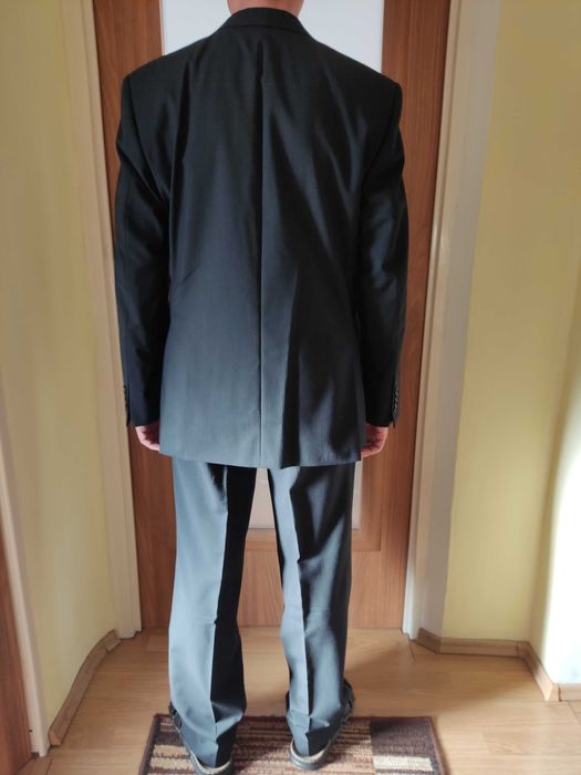 Garnitur wełniany Pierre Cardin roz. 50