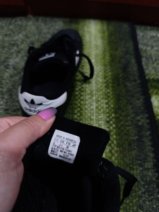 Продам дитячі оригінальні кросівки