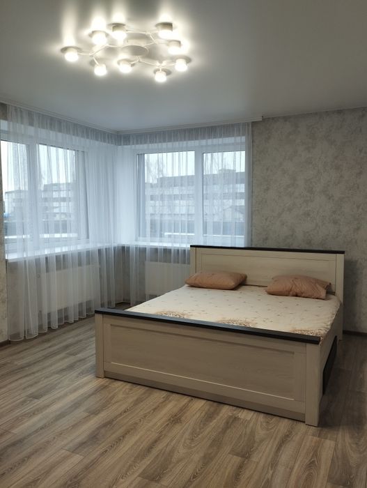 Погодинно  Центр ПортCity р-н Київського майдану