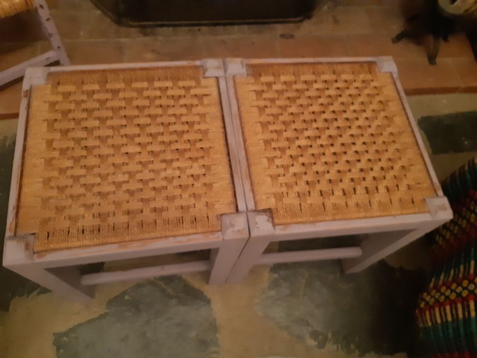 Banqueta alentejana disponível para venda bonita para casas rurais