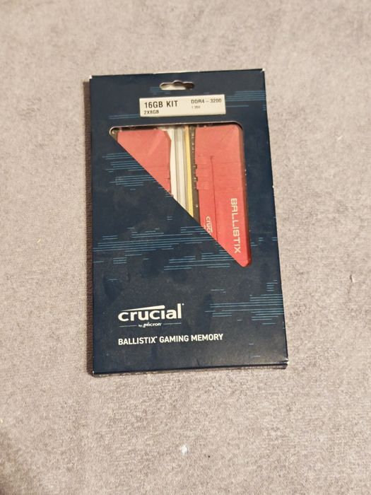 NOWY  DDR4 Ram 2x8gb 3200mhz cl16 1.35V