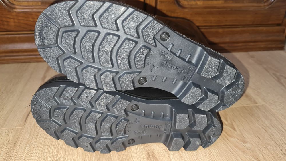 Kalosze Grander black 43 nowe z wkładką ocieplajacą