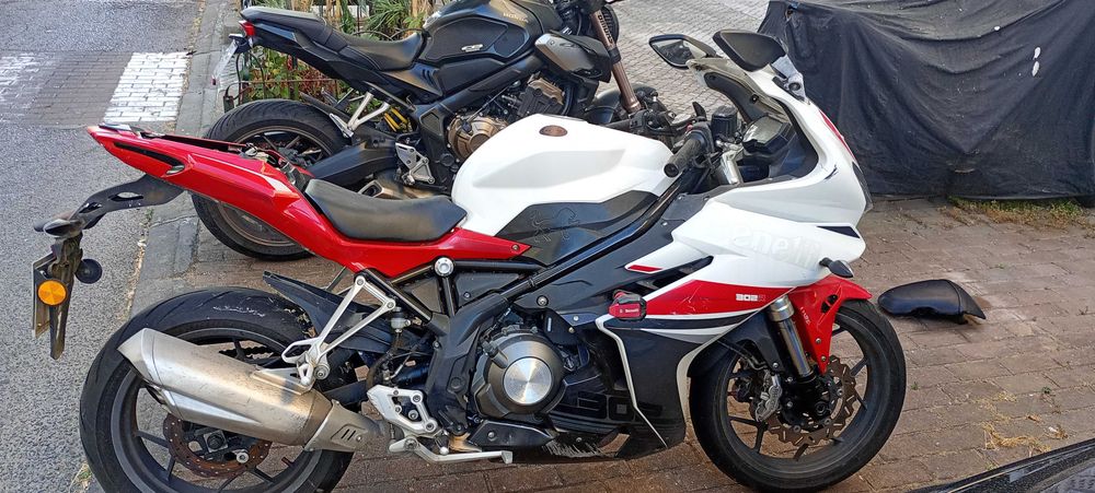 Benelli 302R avariada