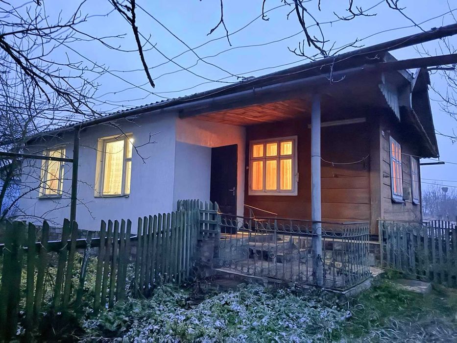 Продаж будинку в с.Нижнє, Самбірського району. БЕЗ КОМІСІЇ.
