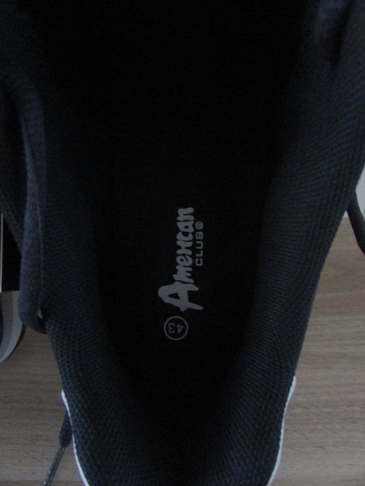 Buty sportowe AMERICAN CLUB Roz. 43