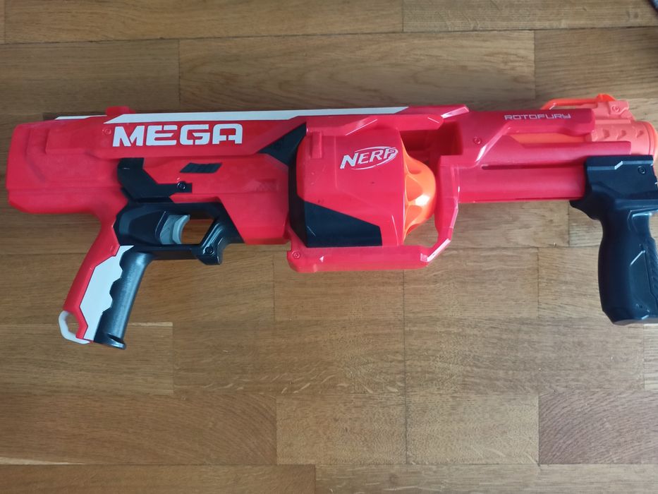 Nerf mega rotofury