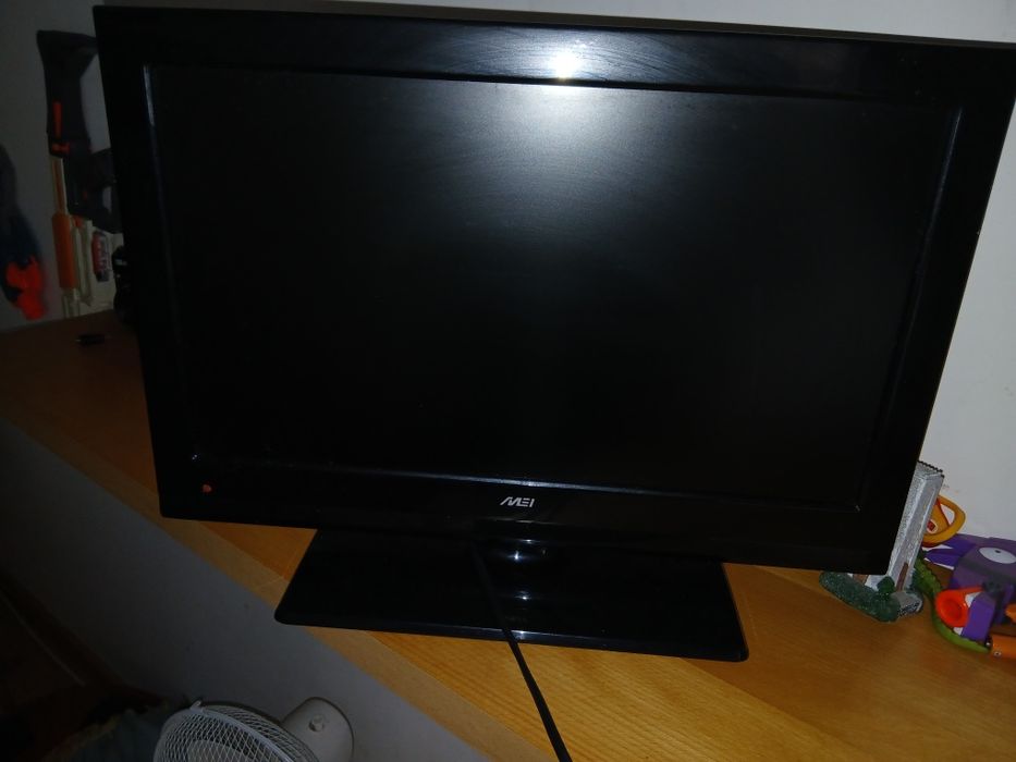 Televisão pequena