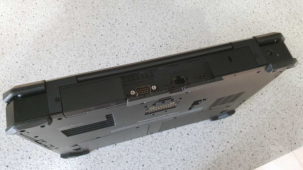 Защищенный ноутбук Dell Latitude 5424 Rugged, 14/i3/8GB/128GB/GPS