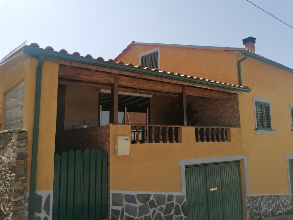 Imóvel moradia vende se