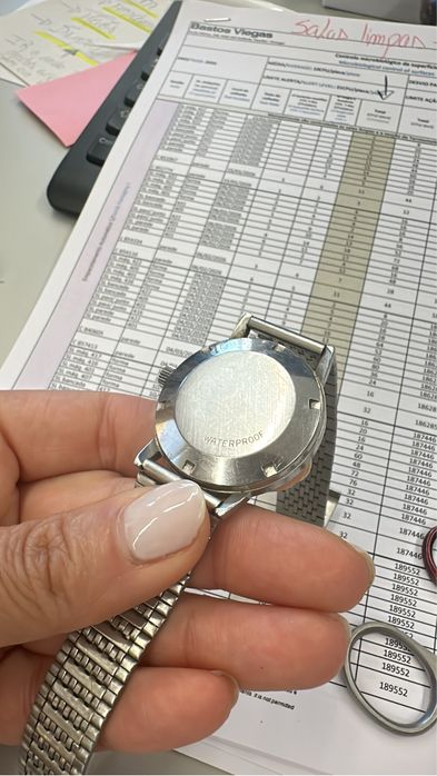 Relógio Omega Genève (muito antigo)