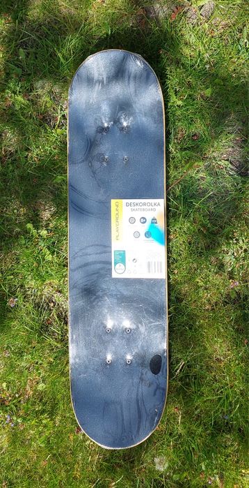 Deskorolka playground skateboard NOWA