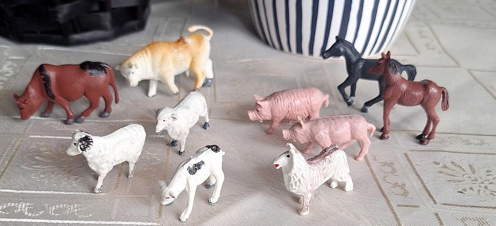 Zestaw figurek zwierząt gospodarskich