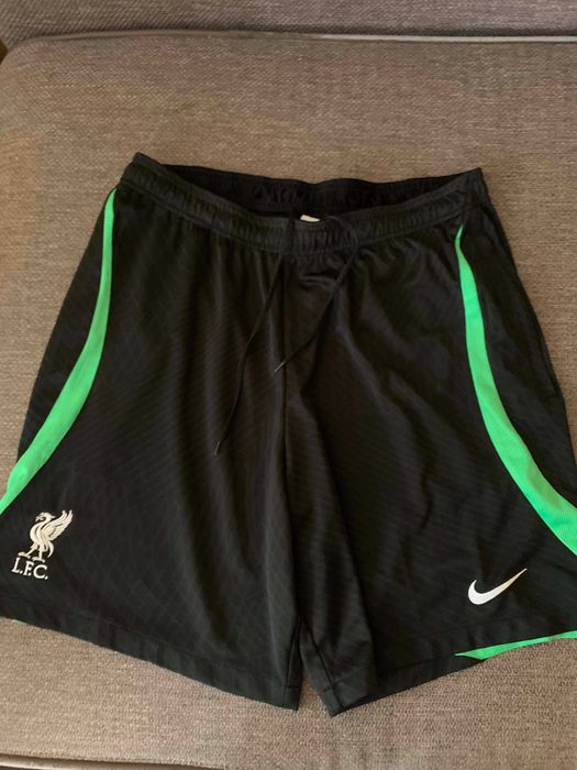 Spodenki sportowe Nike Dri-Fit Liverpool FC