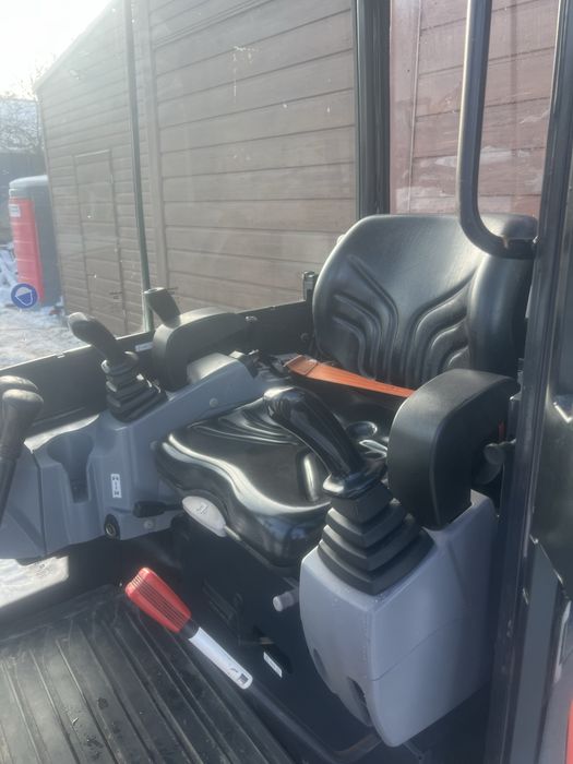 Minikoparka koparka  kubota kx016 1.7T Bobcat yanmar jcb caterpillar