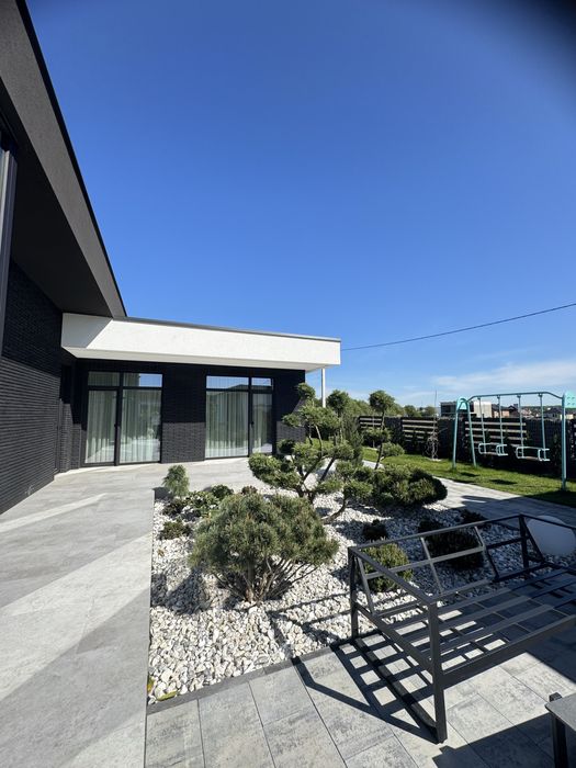 Продаж від забудовника окремозбудовані котеджі є газ Зубра