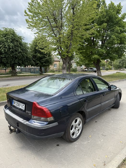Продам Вольво s60 військовому