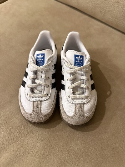 Sapatilhas adidas samba criança