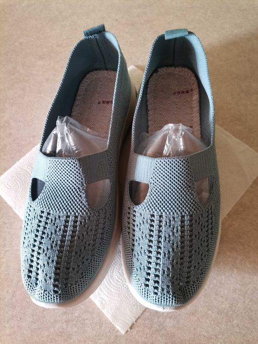 obuwie sportowe sneakersy