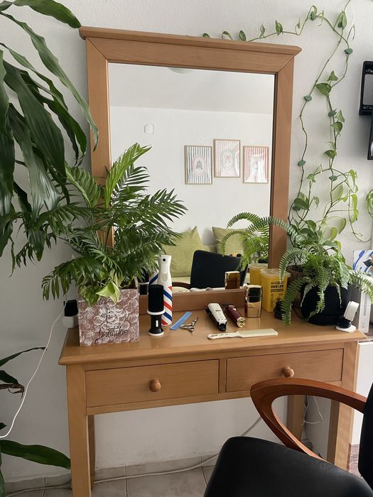 Cadeira de cabeleleiro+bancada+espelho