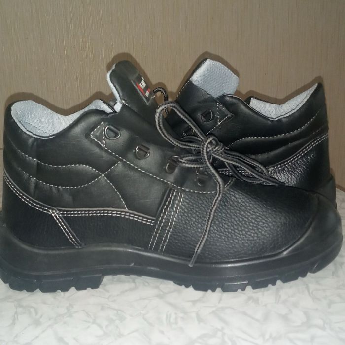 чоловічі черевики, ботинки 43 р.