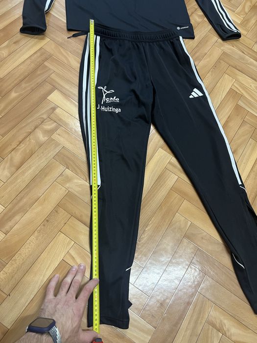 Костюм Adidas , кофта М , штани S