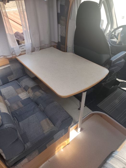 Autocaravana em ótimo estado