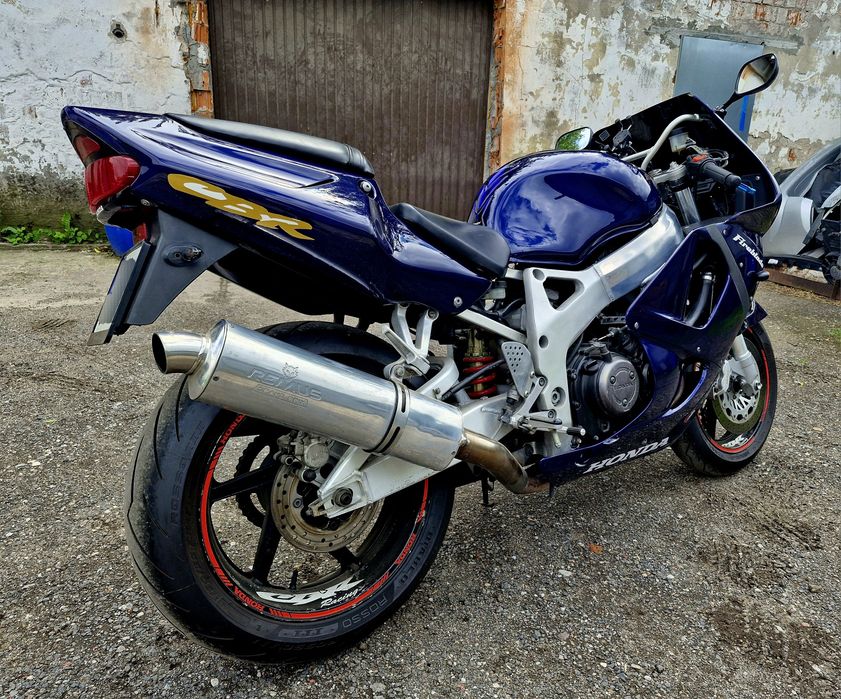 Honda CBR 900RR FireBlade