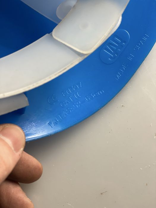 Conjunto de capacetes de proteção