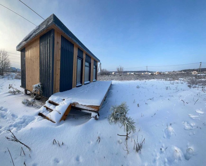 Затишний модульний будинок у мальовничому місці — лише 25 км від міста