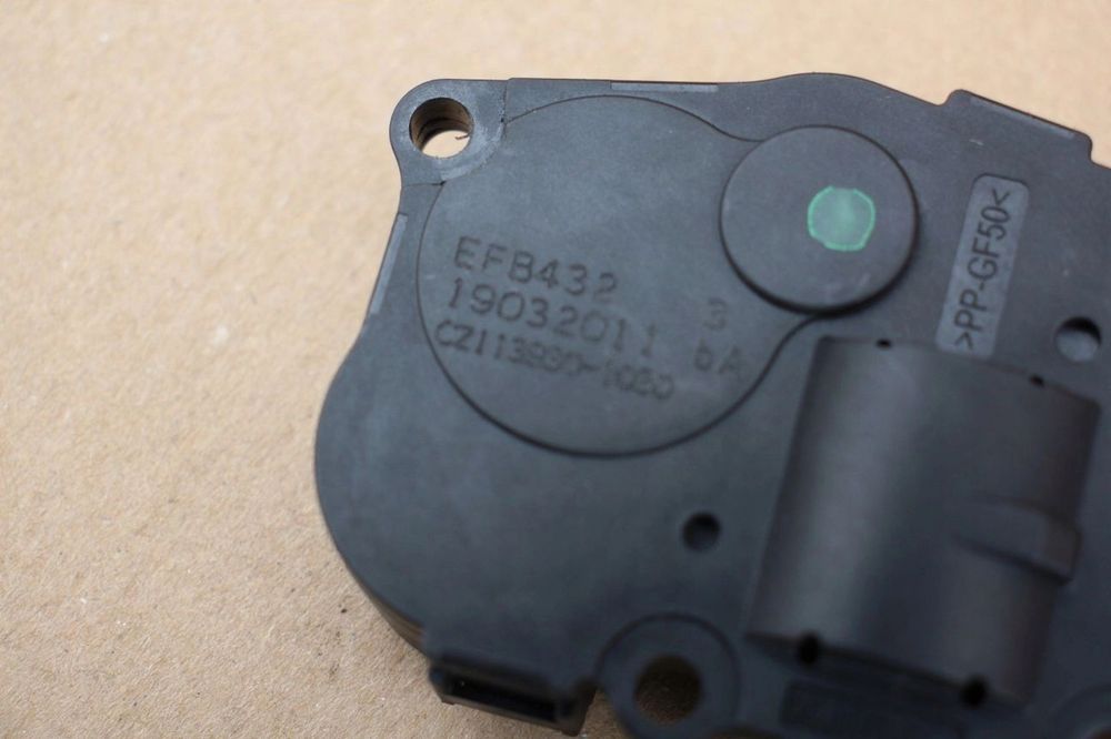 Silniczek nagrzewnicy BMW 3 e92 e93 EFB432