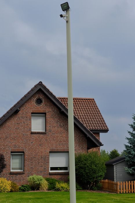 Słup / Maszt na Monitoring - Oświetlenie - Internet Światłowód 7m