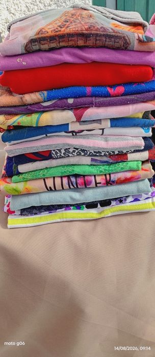 Lote de roupa semi nova de menina 10 anos 50 peças